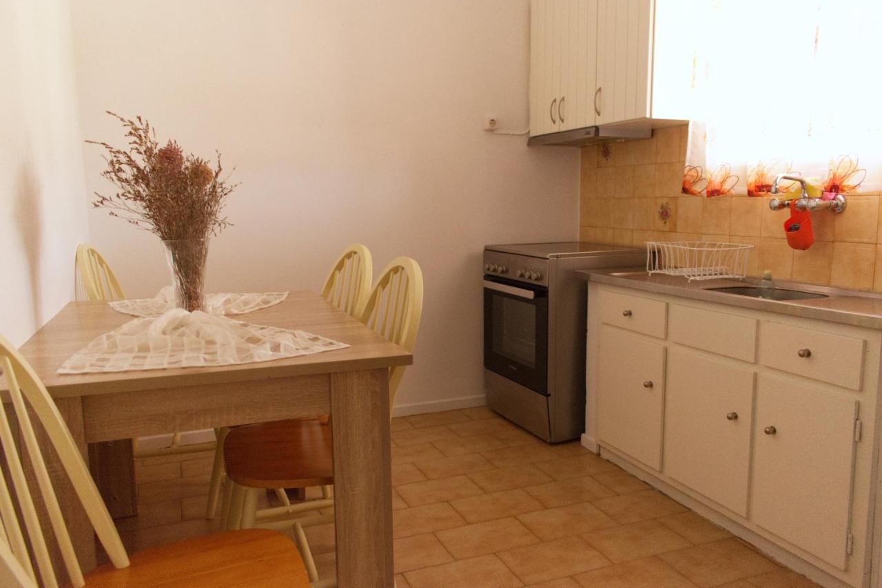 Margaret House Villa Isterni  Ngoại thất bức ảnh