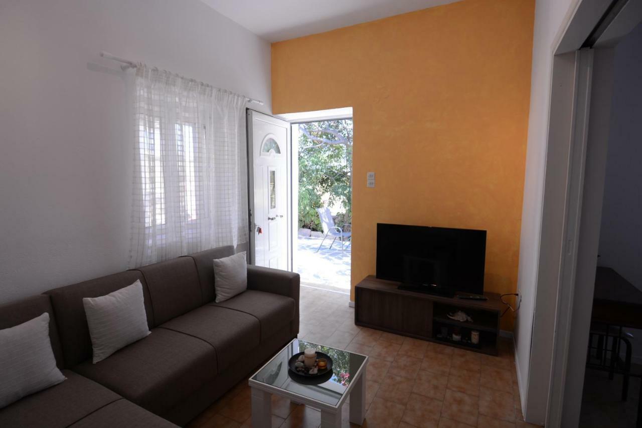 Margaret House Villa Isterni  Ngoại thất bức ảnh
