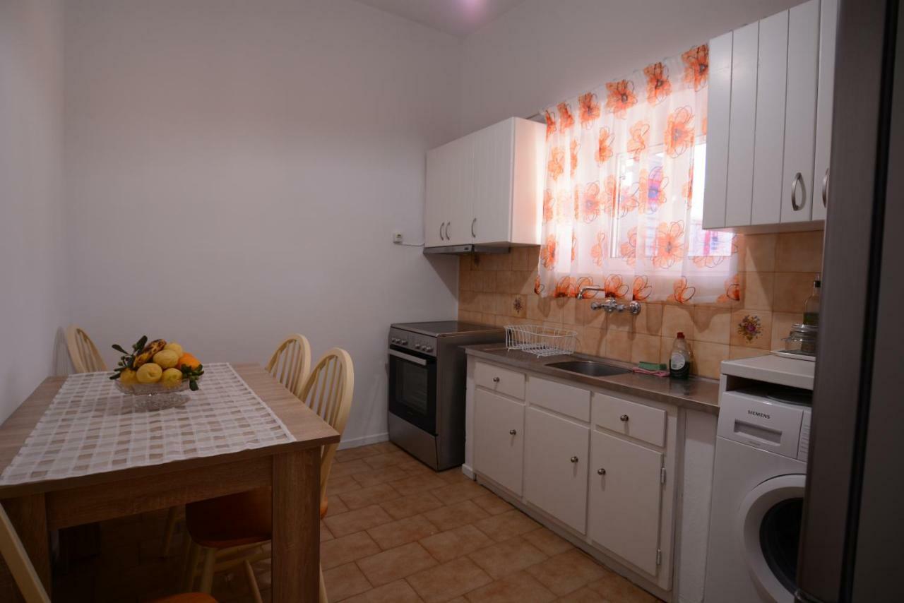 Margaret House Villa Isterni  Ngoại thất bức ảnh